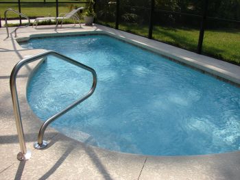 Top Signs You Should Replace Your Pool Pump